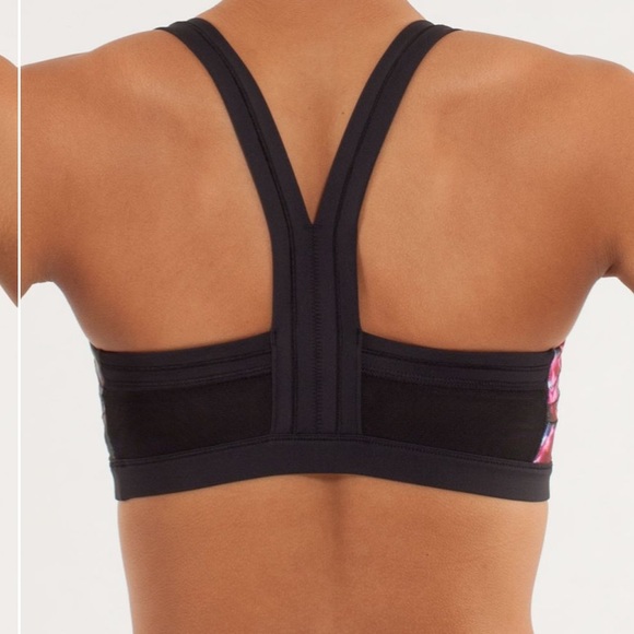 Lululemon Cardio Kick Bra - Picture 2 of 7